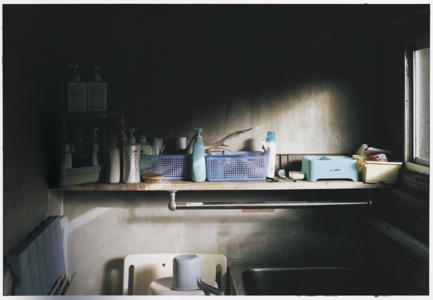 Masaru Tatsuki - Never Again.-Bathroom, Kamaishi, Iwate, October, 2013